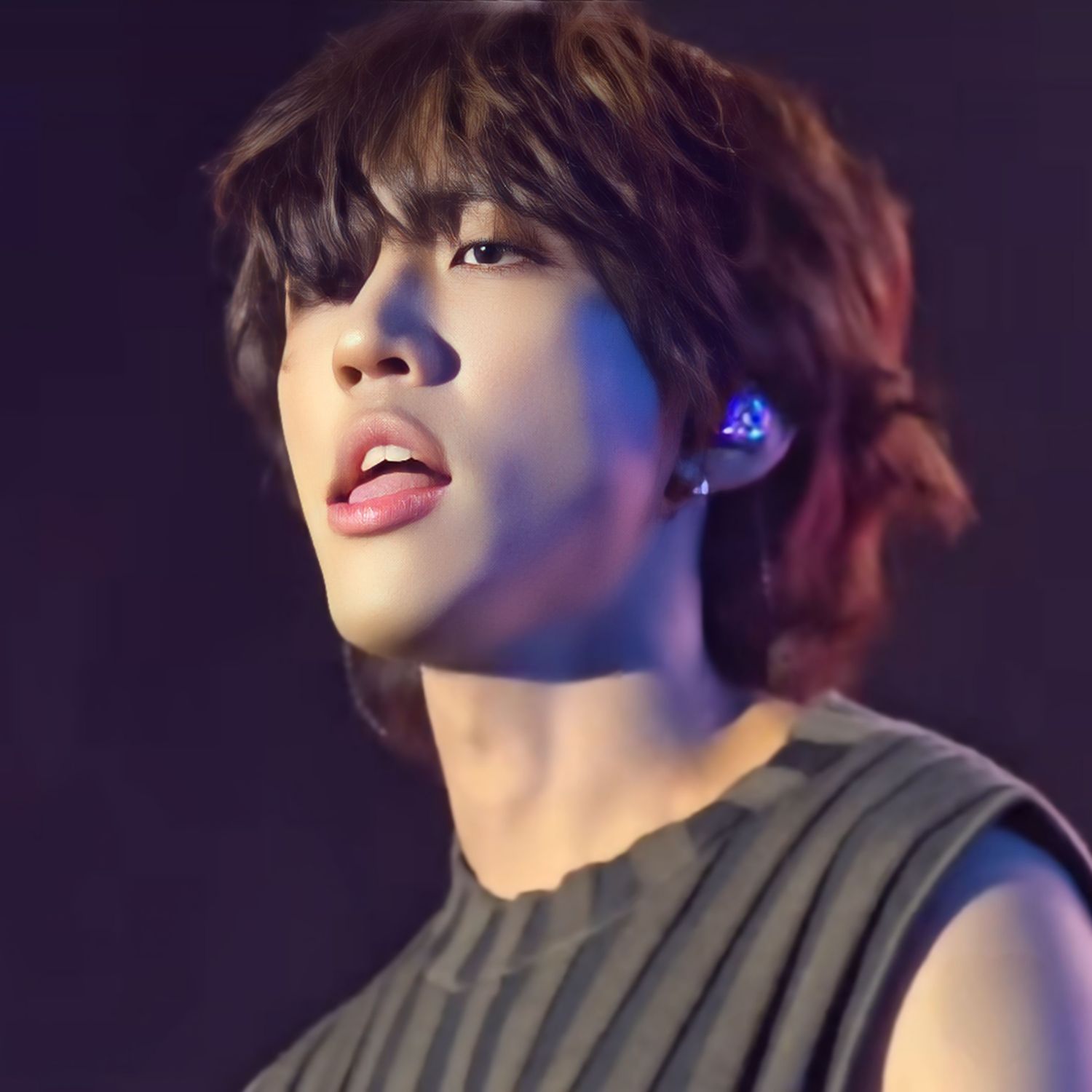 Behind-the-scenes cut of Lee Seungyoon