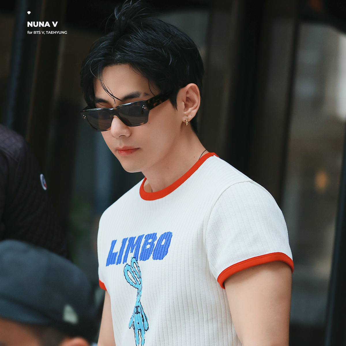 Recent activity shot of Kim Taehyung (V)