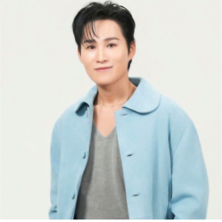 粉丝拍下的金熙栽瞬间