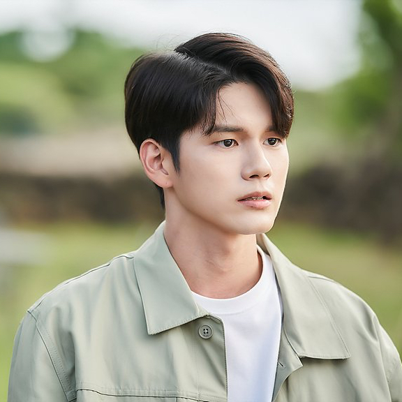 A moment captured by a fan of Ong Seongwu