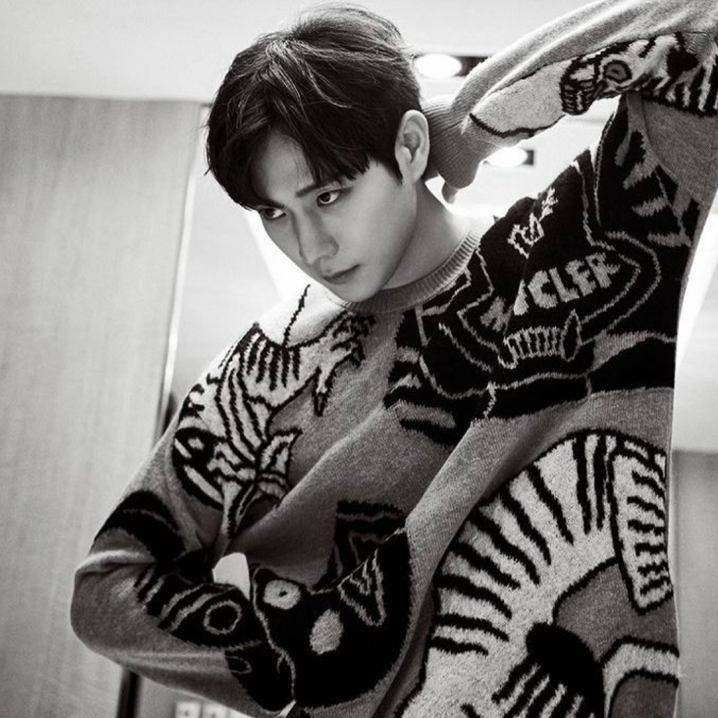 A moment captured by a fan of Kim Youngdae