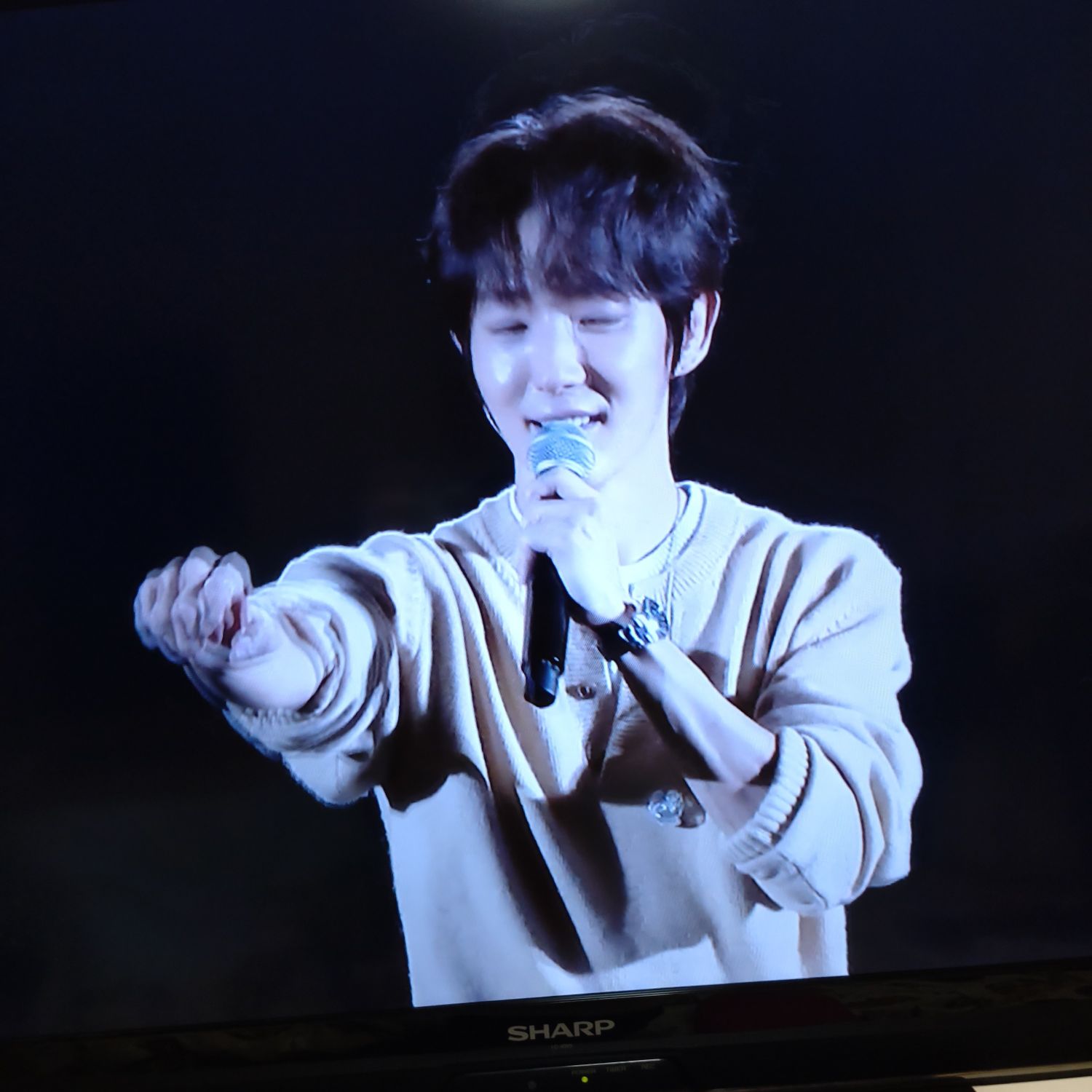 Foto terbaru dari Lee Joongi