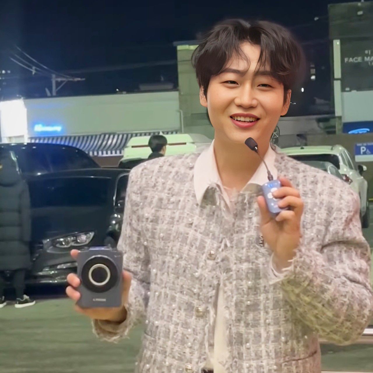 Behind-the-scenes cut of Min Soohyun