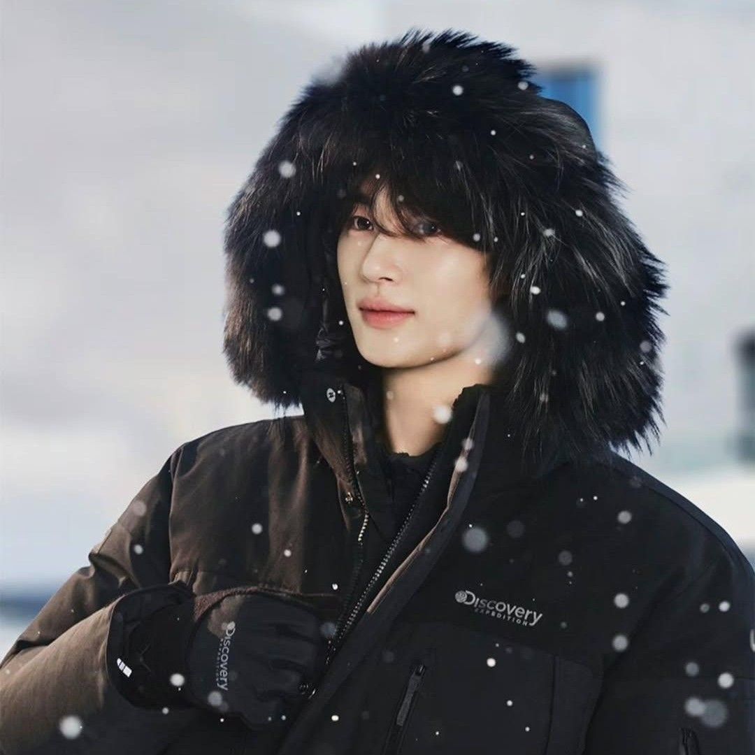 A moment captured by a fan of Byeon Wooseok