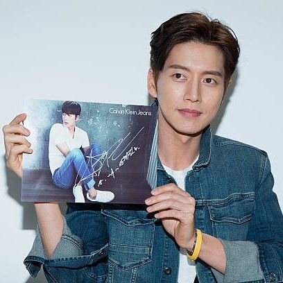 Behind-the-scenes cut of Park Haejin