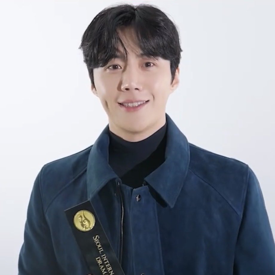Behind-the-scenes cut of Kim Seonho