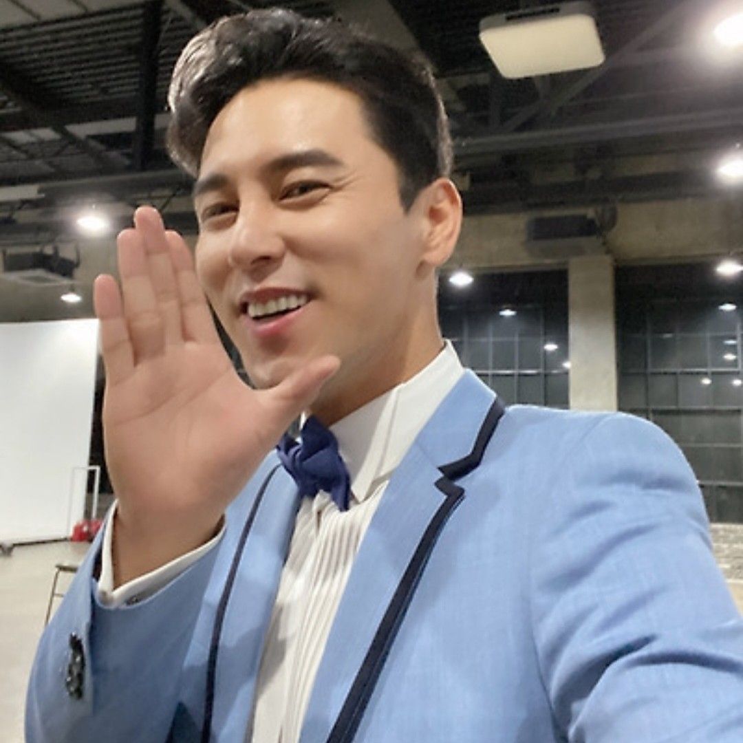 Latest photo of Jang Minho