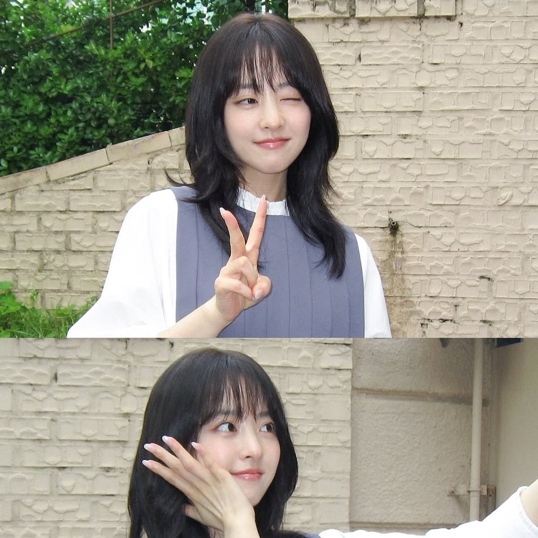 A moment captured by a fan of Park Boyoung
