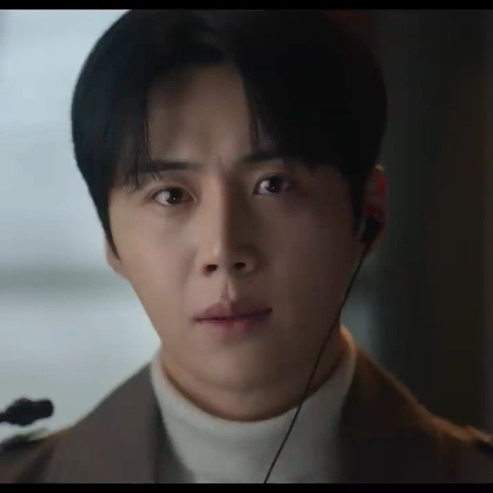 A moment captured by a fan of Kim Seonho