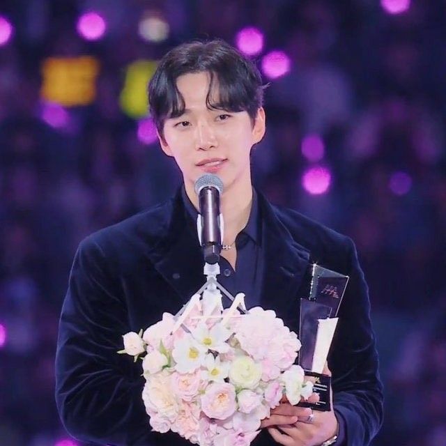 李俊昊的最新照片