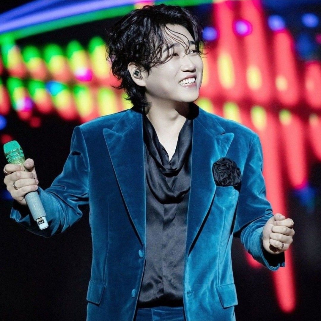 Latest photo of Hwang Youngwoong