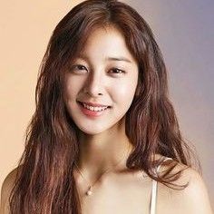 Behind-the-scenes cut of Seol Inah