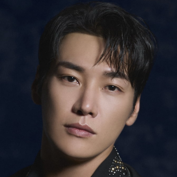 Popular profile image of Kim Youngkwang selected by vote