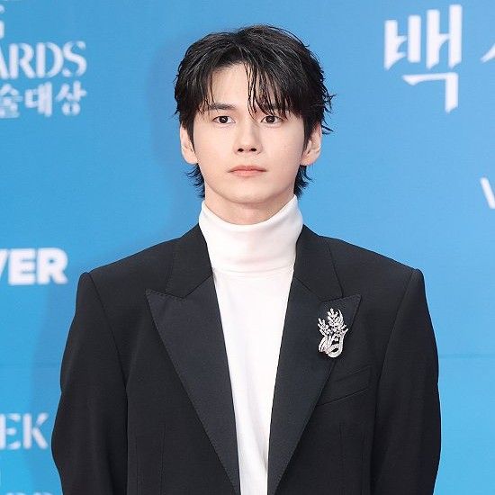 Behind-the-scenes cut of Ong Seongwu