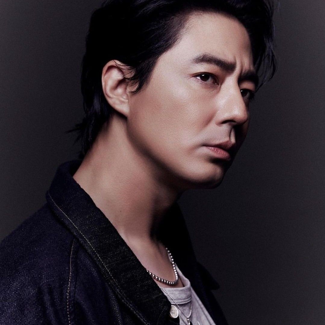 Latest photo of Jo Insung