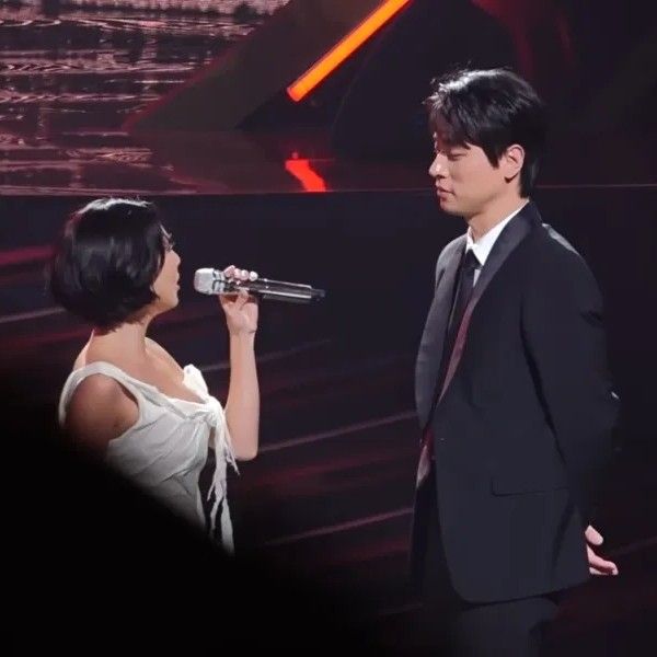 Behind-the-scenes cut of Park Jeongmin