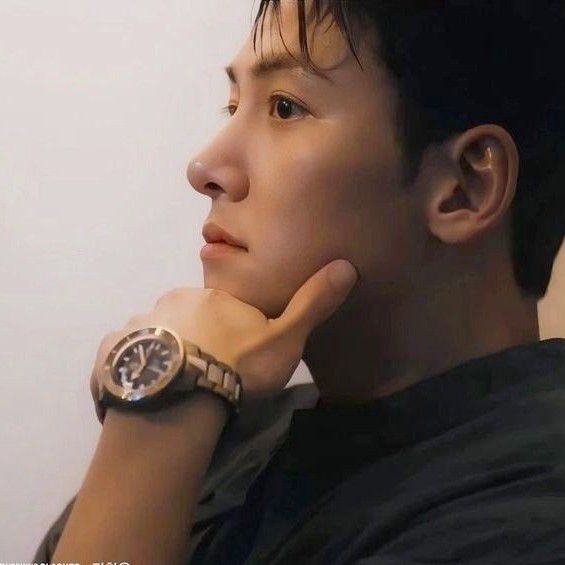 池昌旭的最新照片