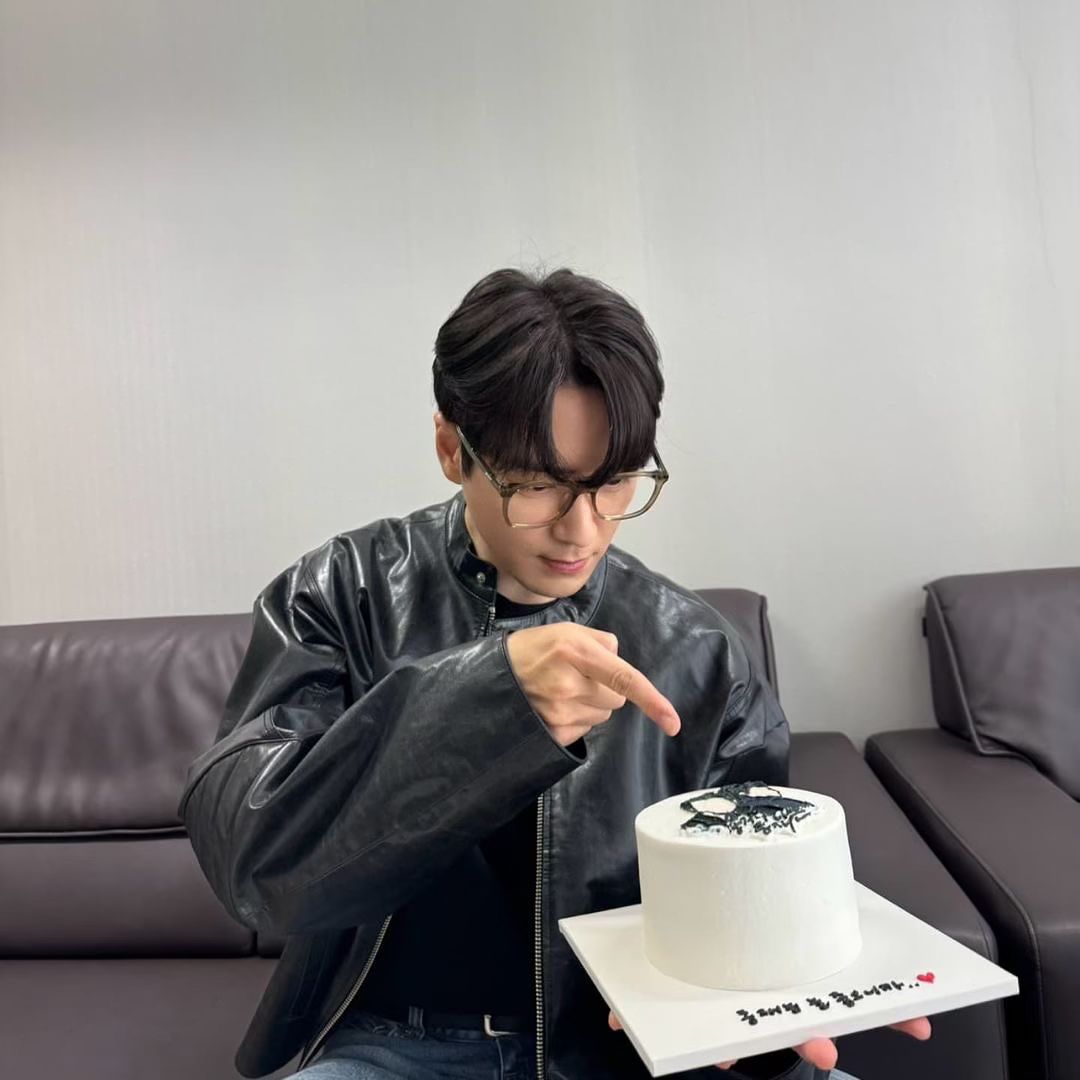 Recent activity shot of Lee Joonhyuk