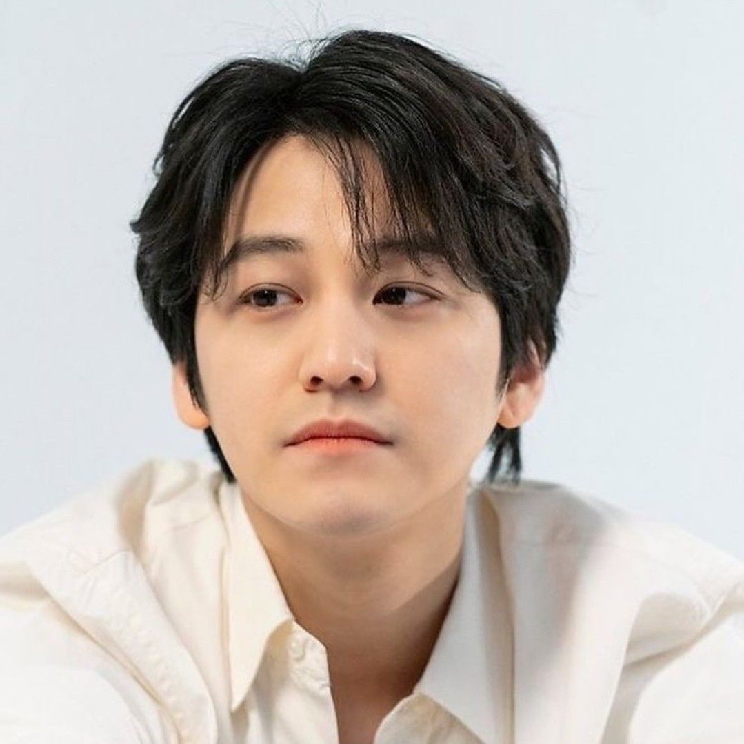 Recent activity shot of Kim Bum