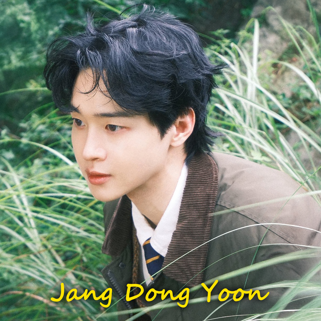 A moment captured by a fan of Jang Dongyoon