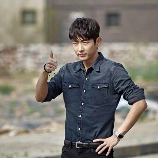 Latest photo of Lee Joongi