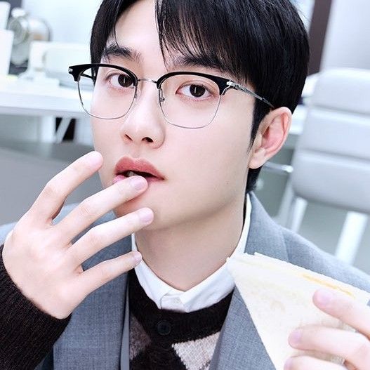 Foto terbaru dari Doh Kyungsoo (D.O.)