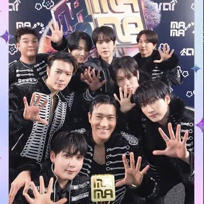 Behind-the-scenes cut of Choi Siwon