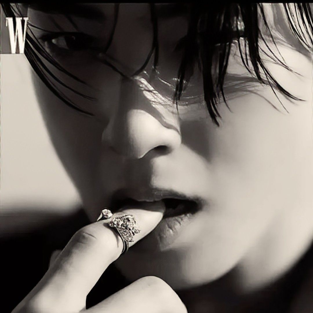 Latest photo of Cha Eunwoo