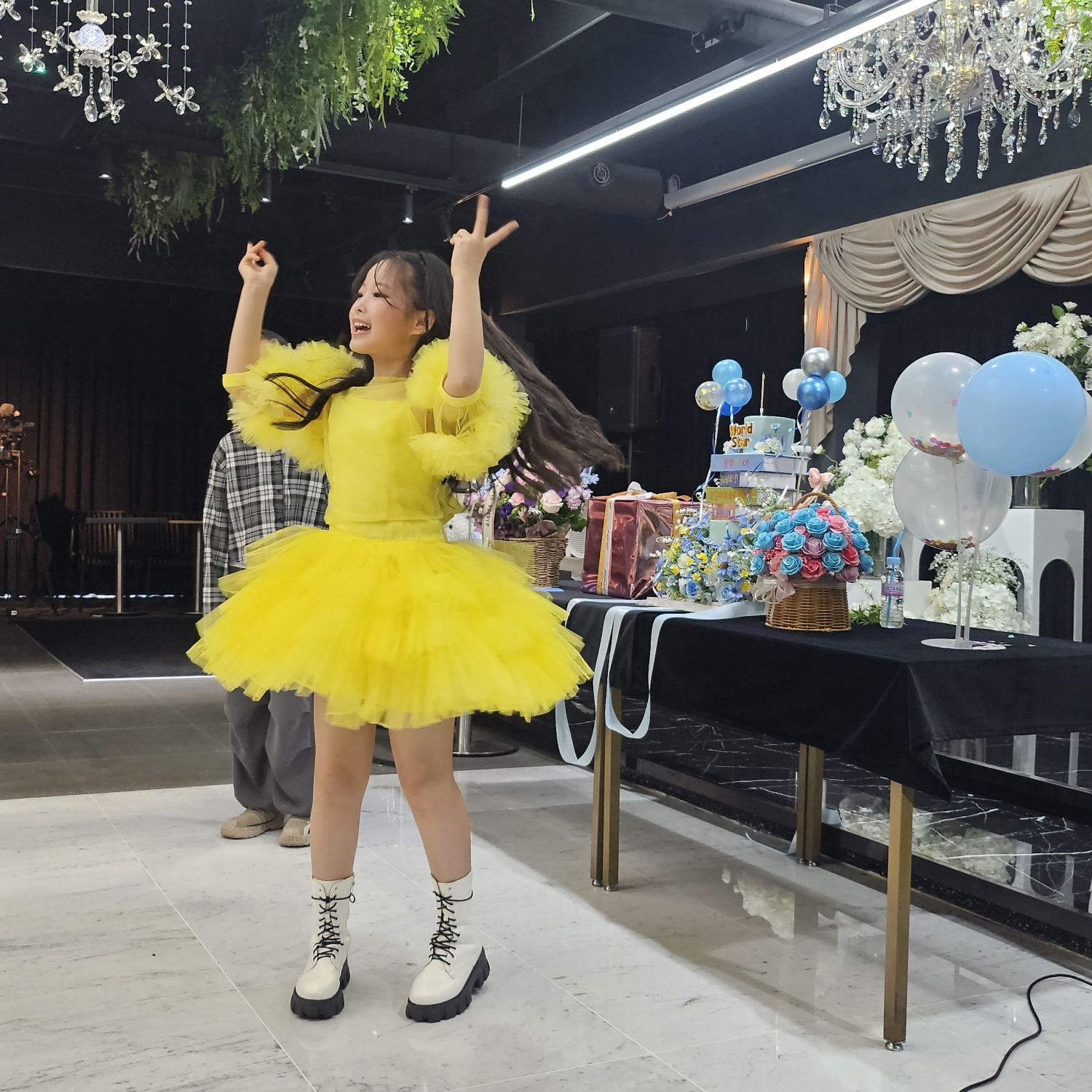 Behind-the-scenes cut of Lee Sooyeon