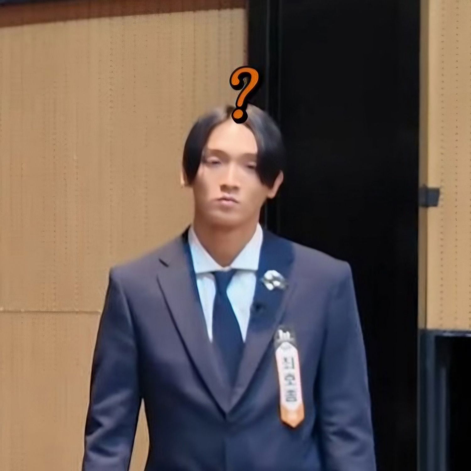 Behind-the-scenes cut of Choi Hojong