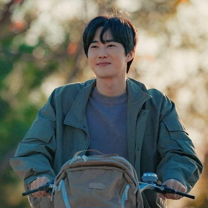 A moment captured by a fan of Suho