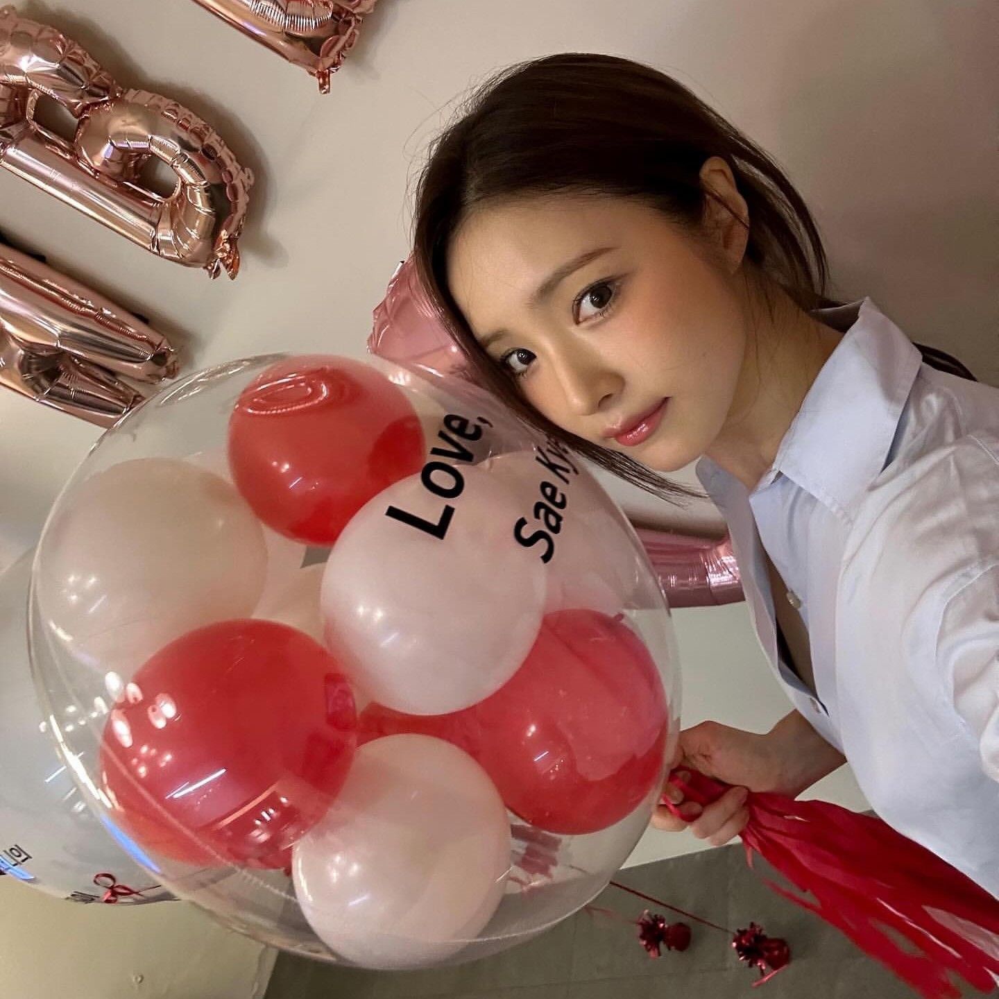 Behind-the-scenes cut of Shin Sekyung
