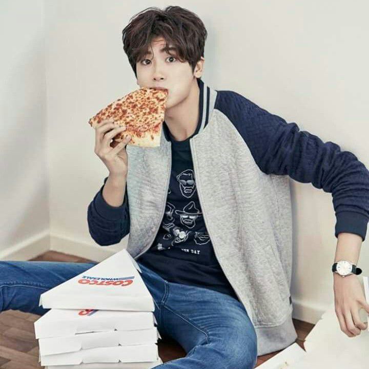 Recent activity shot of Park Hyungsik