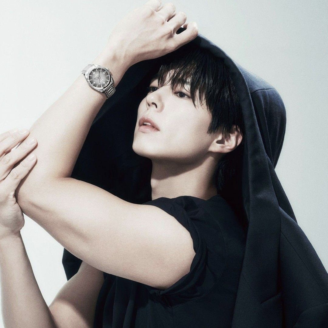 Behind-the-scenes cut of Park Bogum