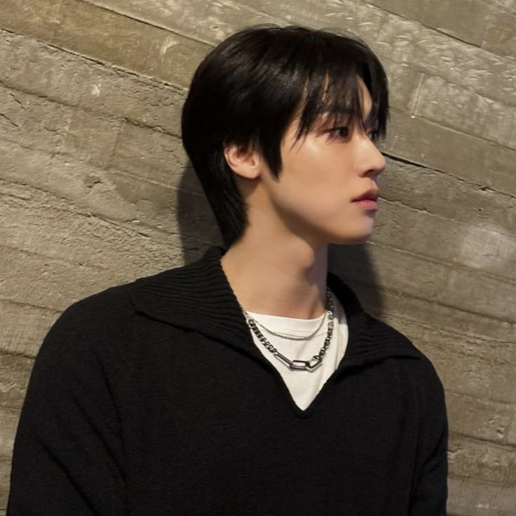 Latest photo of Lee Seunghyub