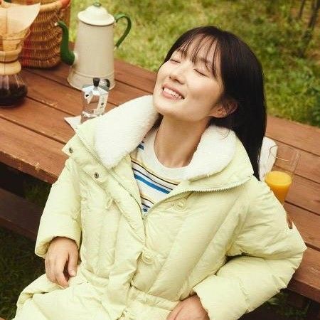 Recent activity shot of Kim Hyeyoon