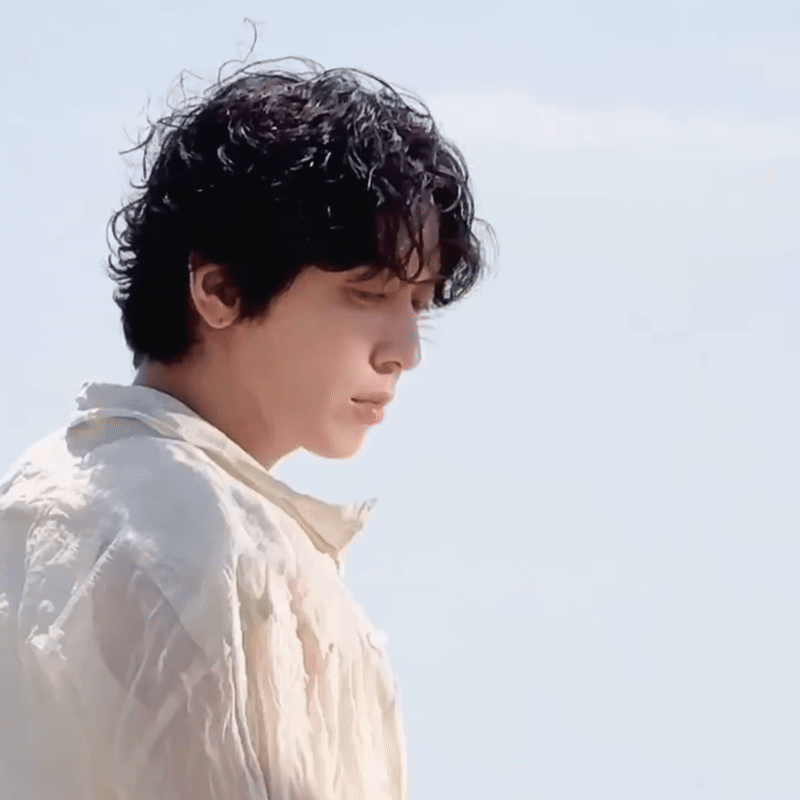 Recent activity shot of Jung Yonghwa
