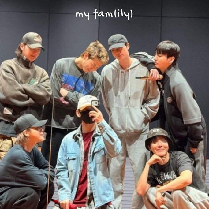 Latest photo of Kim Taehyung (V)