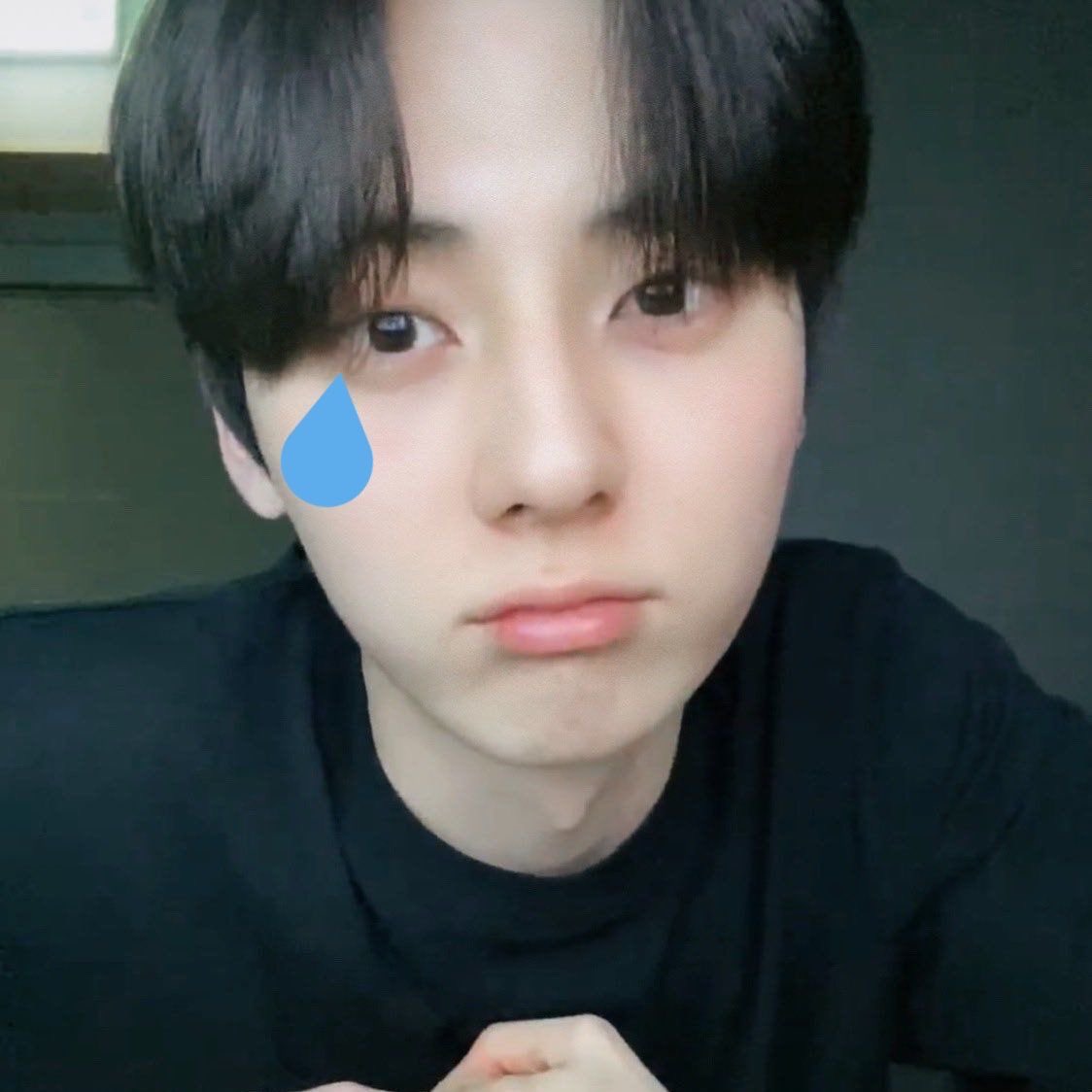 Recent activity shot of Hwang Minhyun