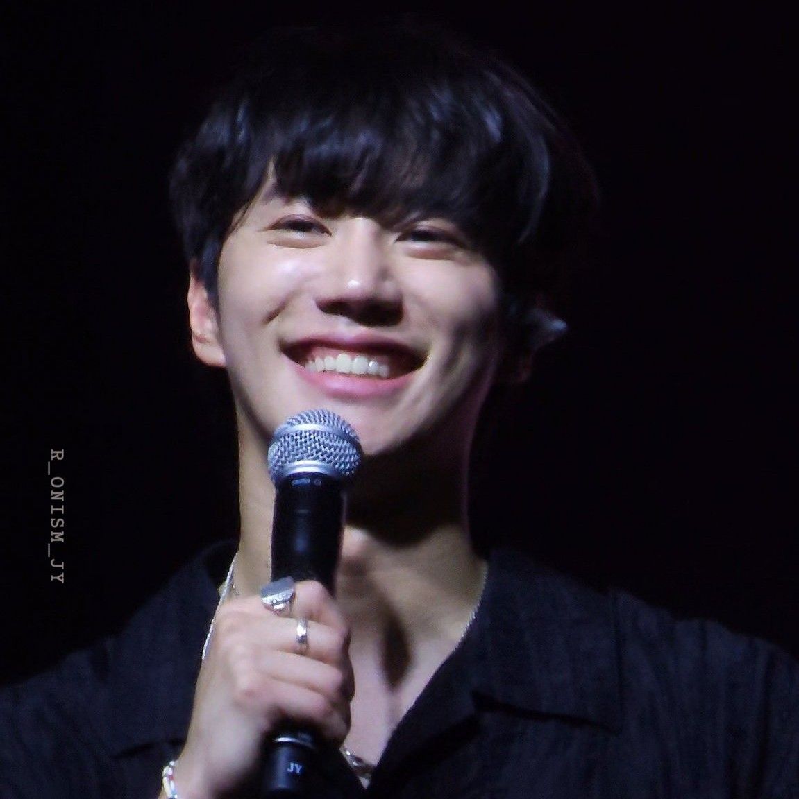 Recent activity shot of Lee Junyoung