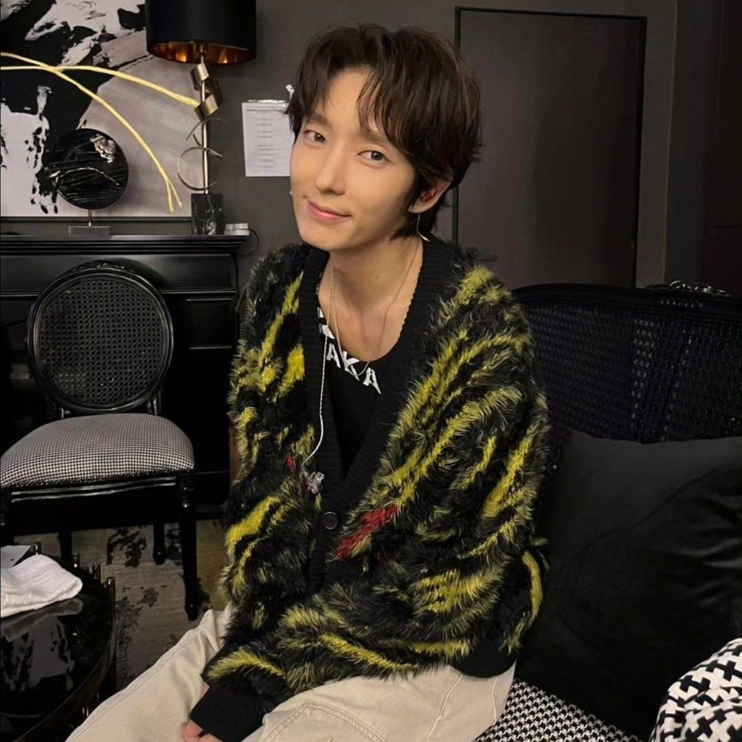 李準基的最新照片