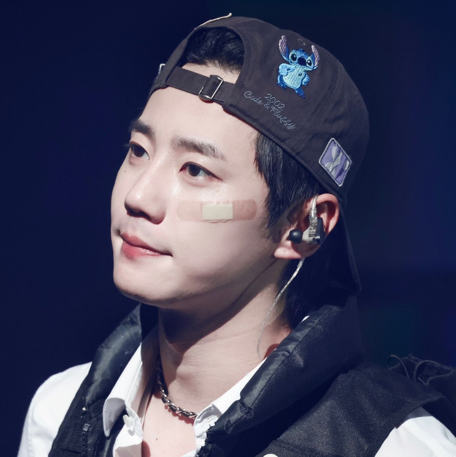 Recent activity shot of Lee Junyoung