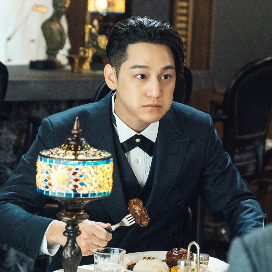 Latest photo of Kim Bum