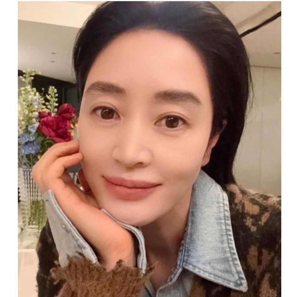 Recent activity shot of Kim Hyesoo