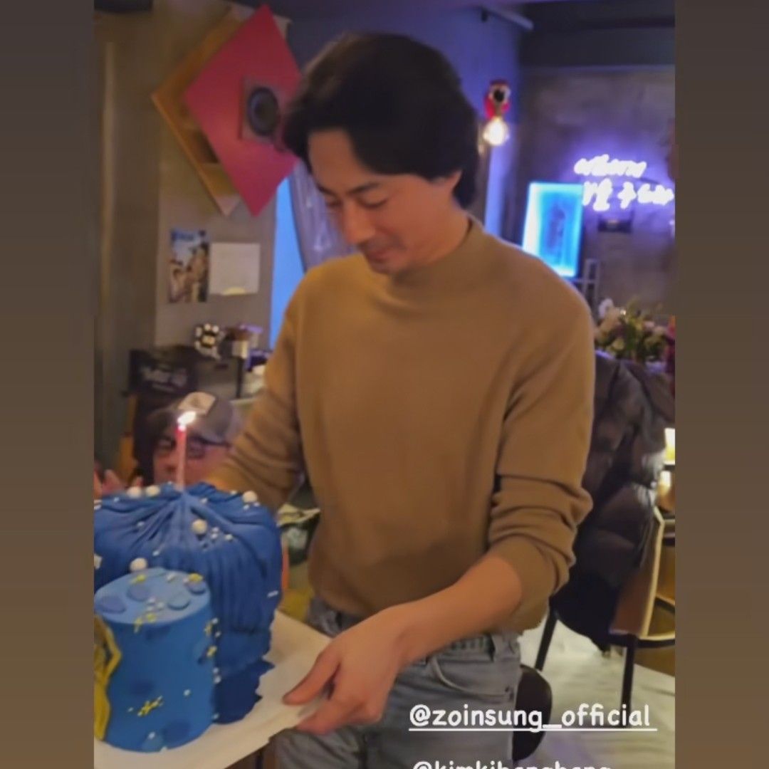 Behind-the-scenes cut of Jo Insung