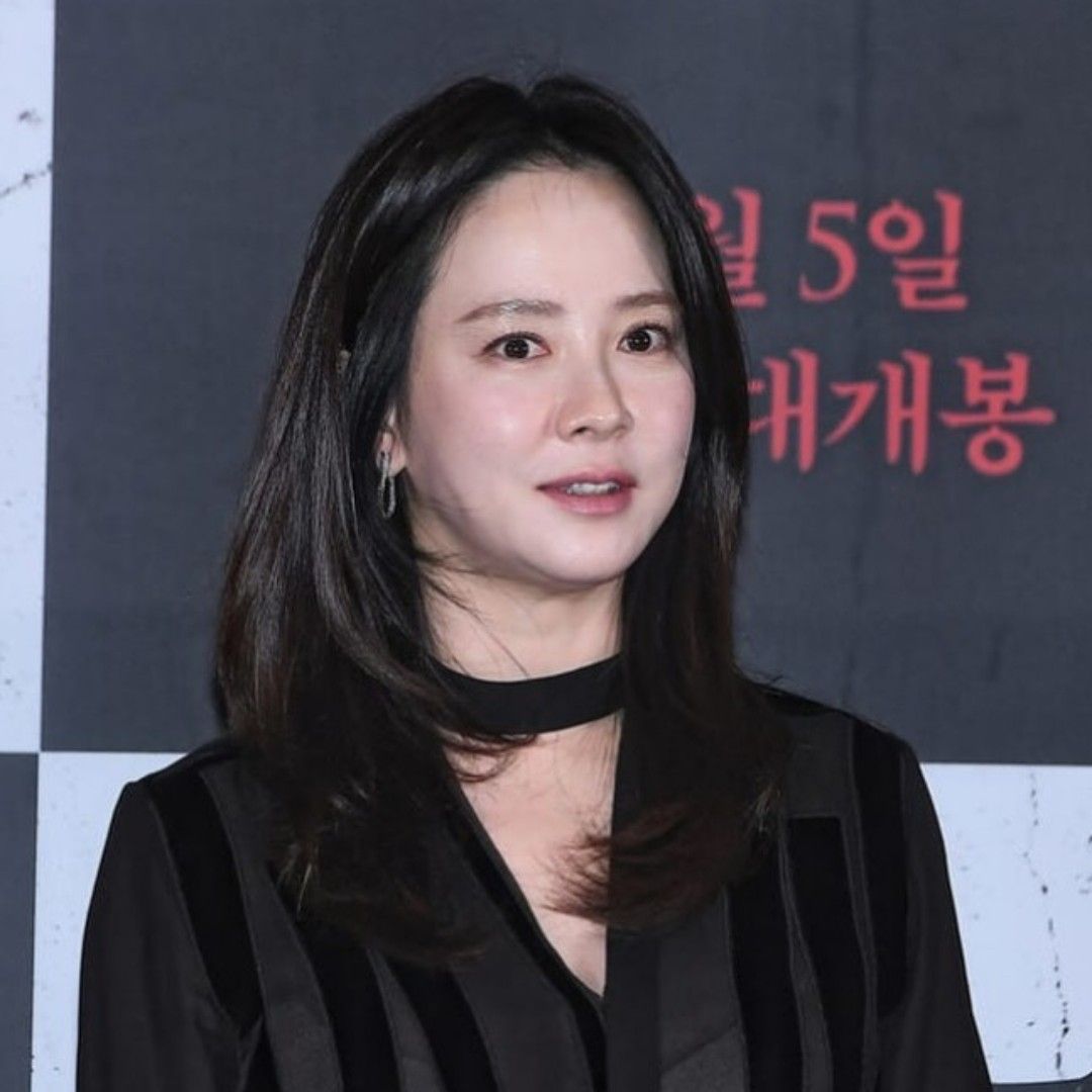 A moment captured by a fan of Song Jihyo
