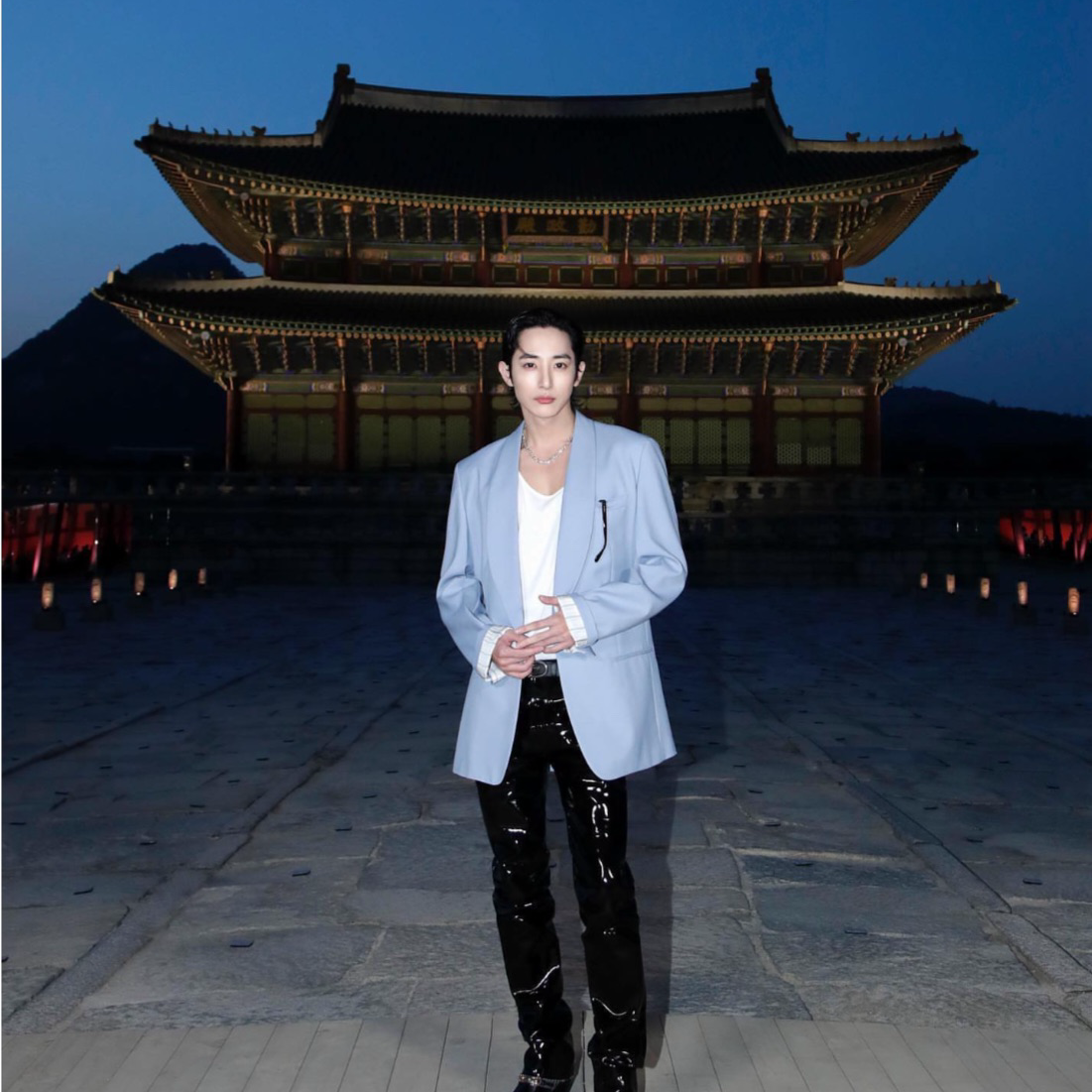 Behind-the-scenes cut of Lee Soohyuk