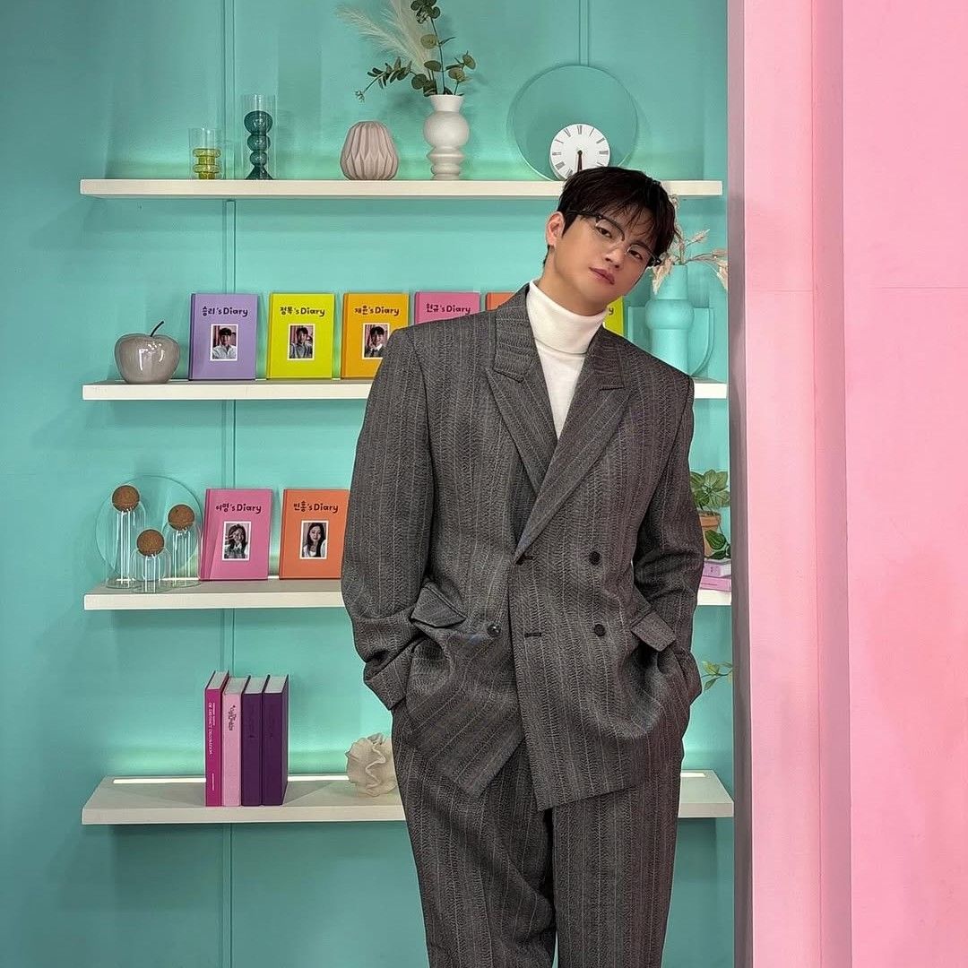 Latest photo of Seo Inguk