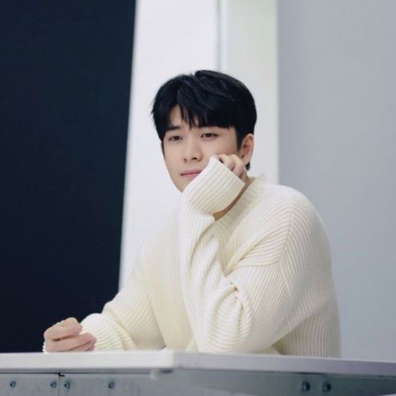 Behind-the-scenes cut of Kang Taeoh