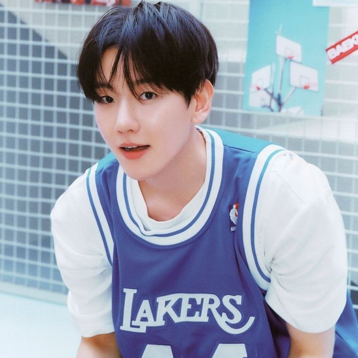 粉絲拍下的都暻秀 (D.O.)瞬間